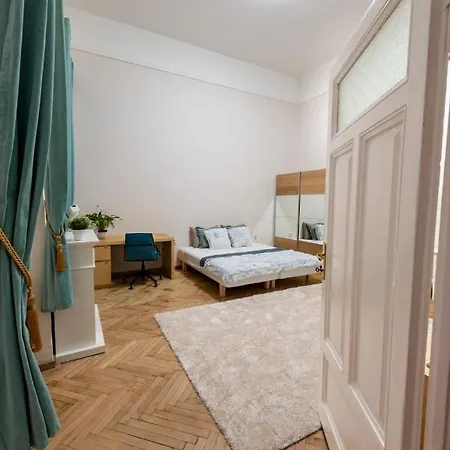 Oasis Inn Budapest Guest house