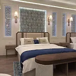 Oasis Hotel 3*