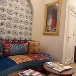 Oasis Hotel