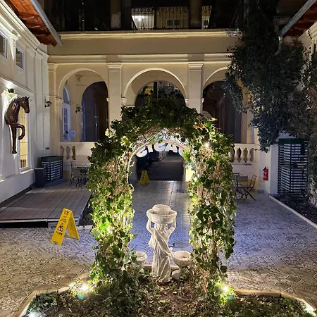 Oasis Inn Budapest 4*