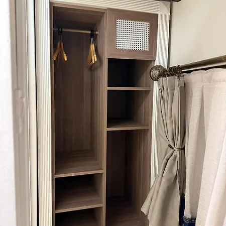 Oasis Inn Budapest Guest house 4*