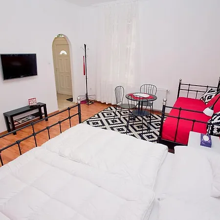 Konukevi Oasis Inn Budapest *