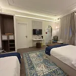 Oasis 酒店