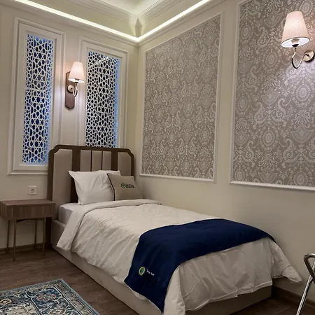 Oasis Pensión Budapest