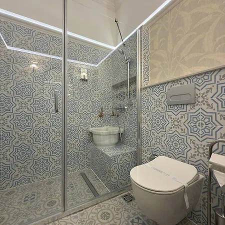 Hotel Oasis Inn Budapest 3*